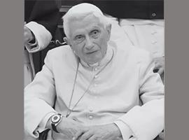 Zemřel emeritní papež Benedikt XVI.